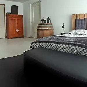  Maison d'hôtes Au Tonneau